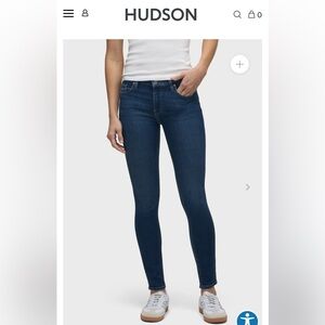 Hudson Nico Super Skinny Mid rise jeans-‎ worn about 5x. Retail 195